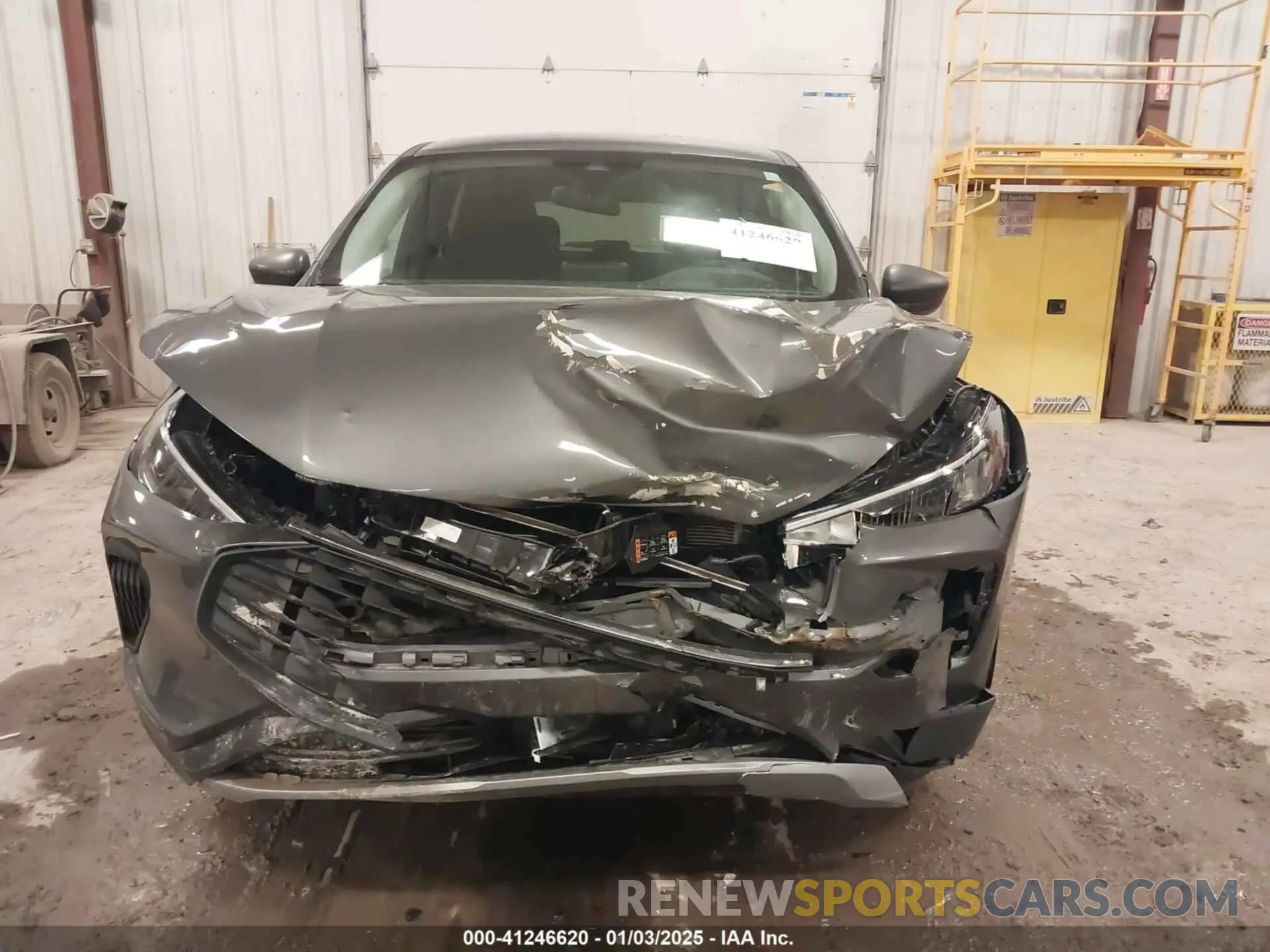 12 fotografías del automóvil dañado 1FMCU9GN8RUA95786 FORD ESCAPE 2024
