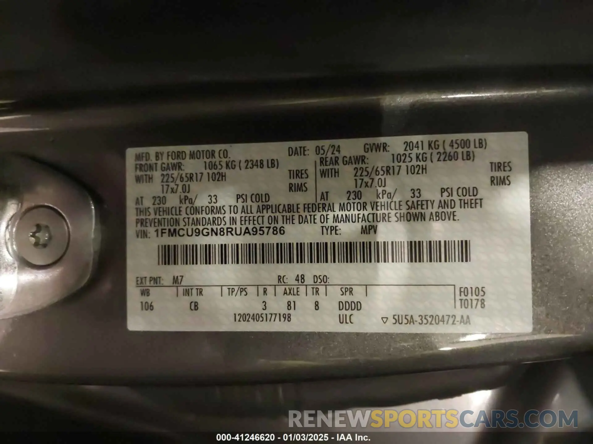 9 fotografías del automóvil dañado 1FMCU9GN8RUA95786 FORD ESCAPE 2024