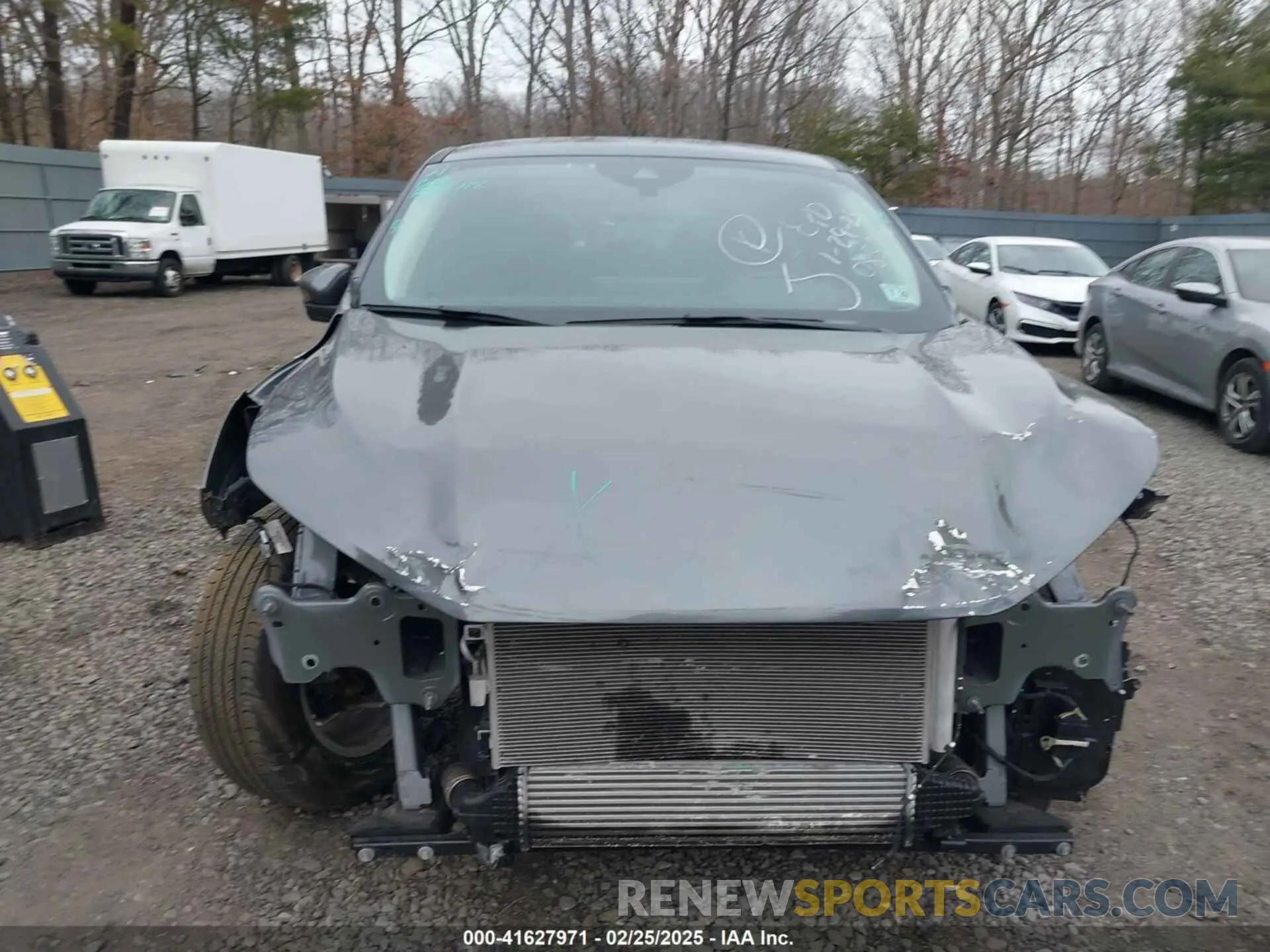 12 fotografías del automóvil dañado 1FMCU9GNXRUA08583 FORD ESCAPE 2024