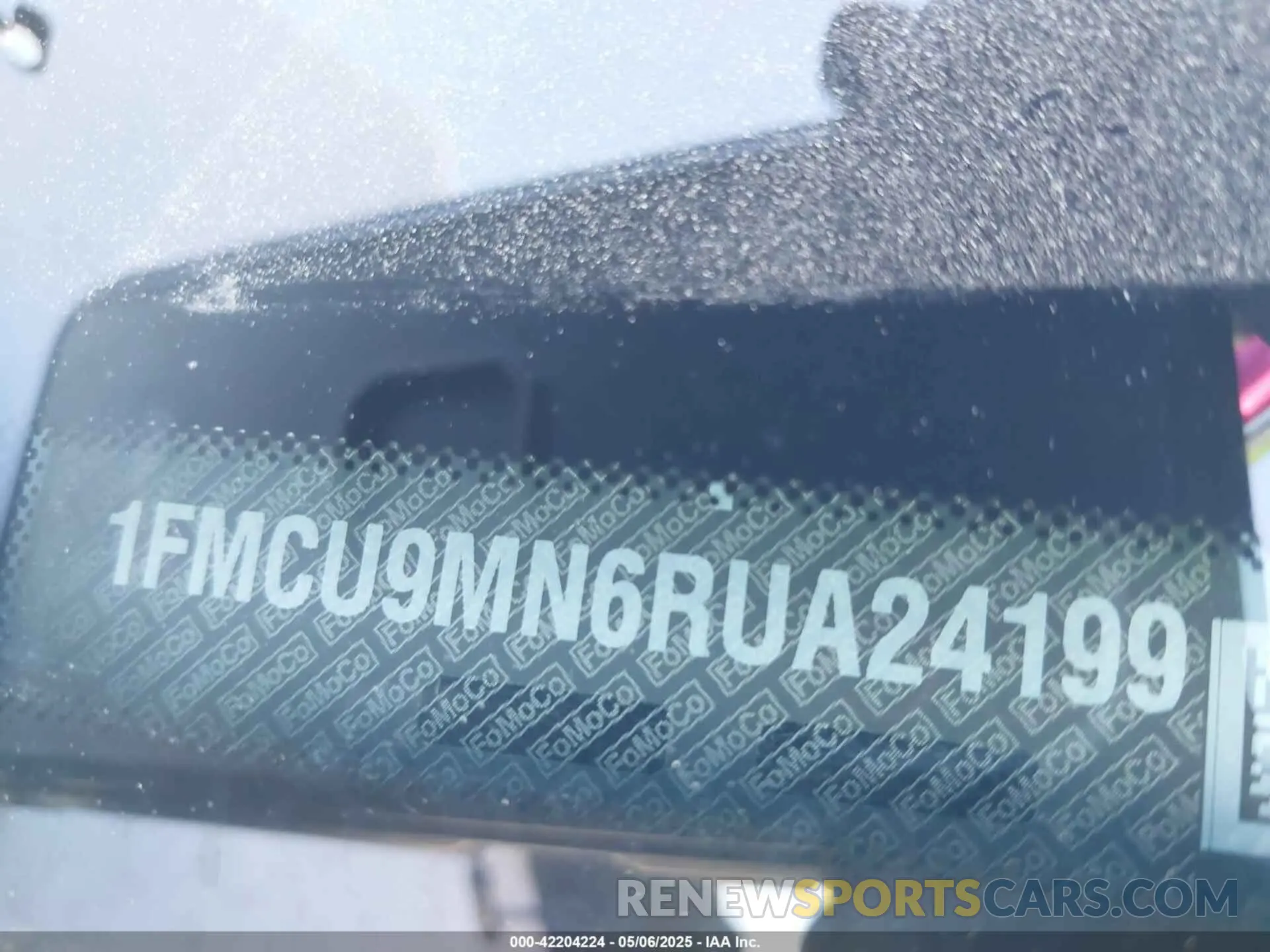 17 fotografías del automóvil dañado 1FMCU9MN6RUA24199 FORD ESCAPE 2024