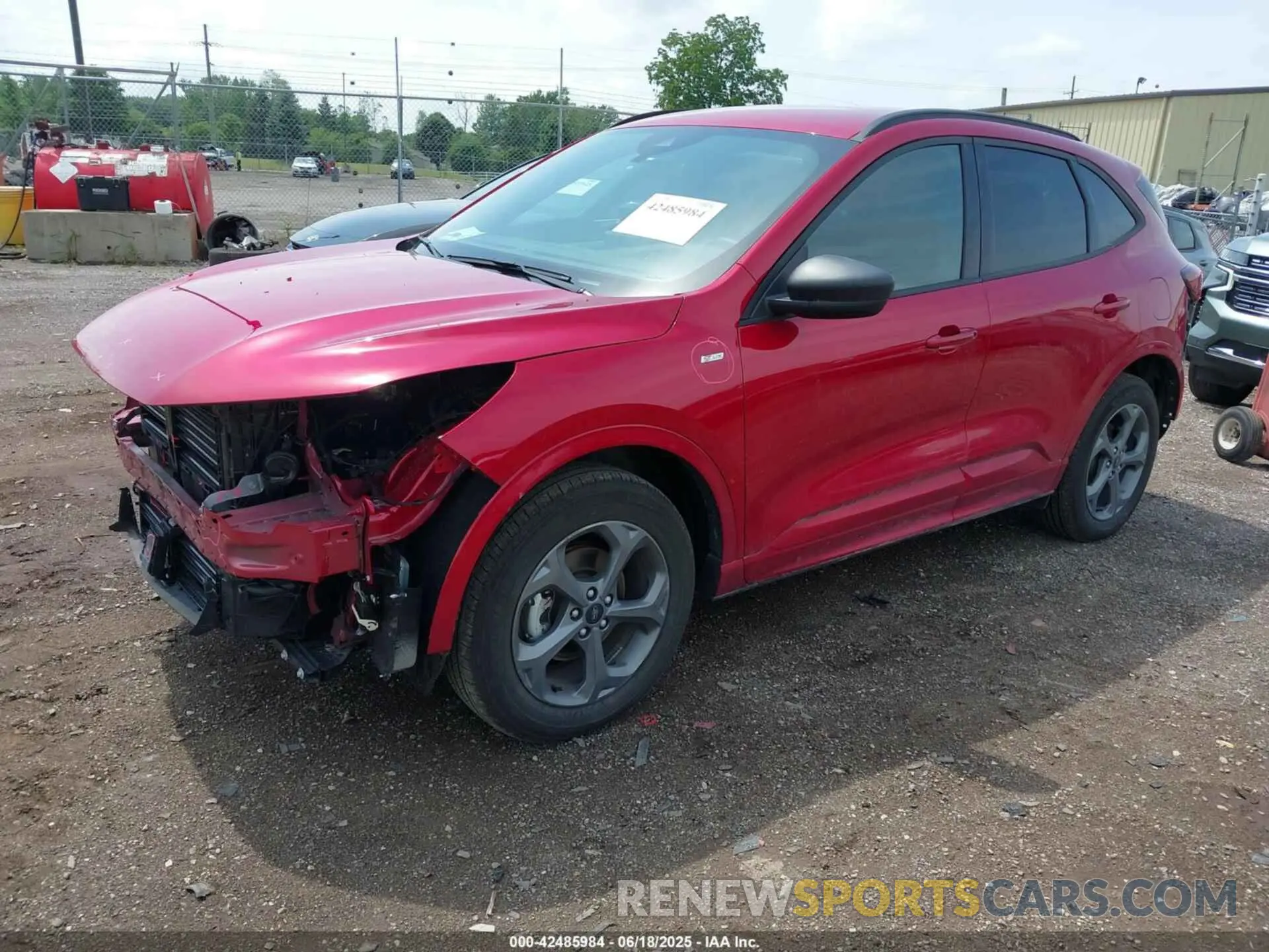 2 fotografías del automóvil dañado 1FMCU9MN6RUB24898 FORD ESCAPE 2024
