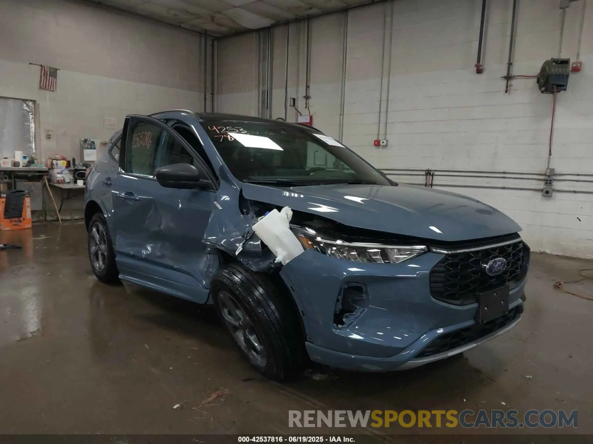 1 fotografías del automóvil dañado 1FMCU9MN7RUA32795 FORD ESCAPE 2024