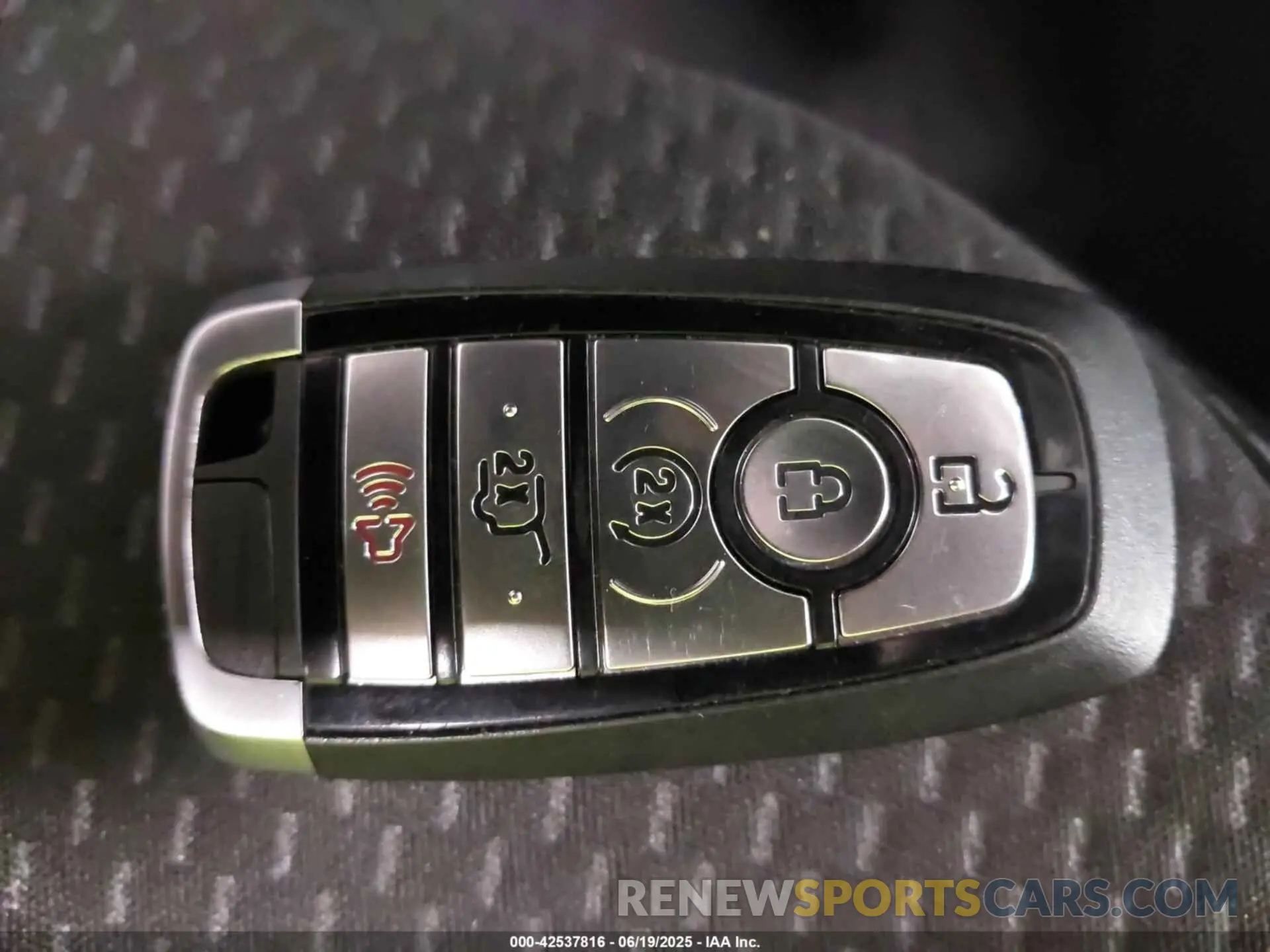 11 fotografías del automóvil dañado 1FMCU9MN7RUA32795 FORD ESCAPE 2024