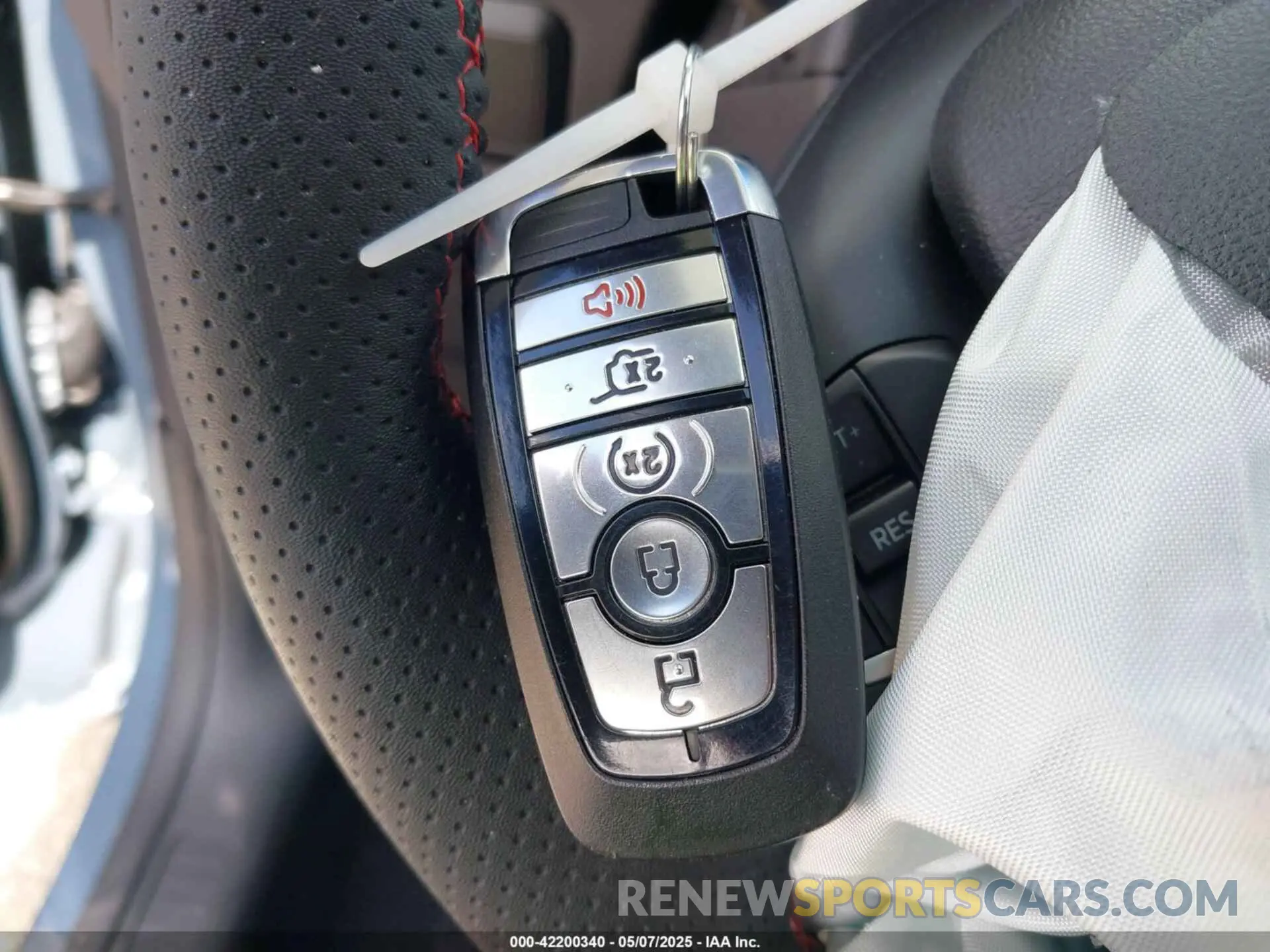 11 fotografías del automóvil dañado 1FMCU9MN9RUA50375 FORD ESCAPE 2024