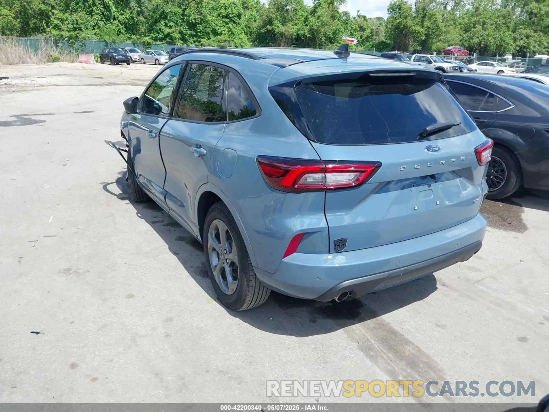 3 fotografías del automóvil dañado 1FMCU9MN9RUA50375 FORD ESCAPE 2024