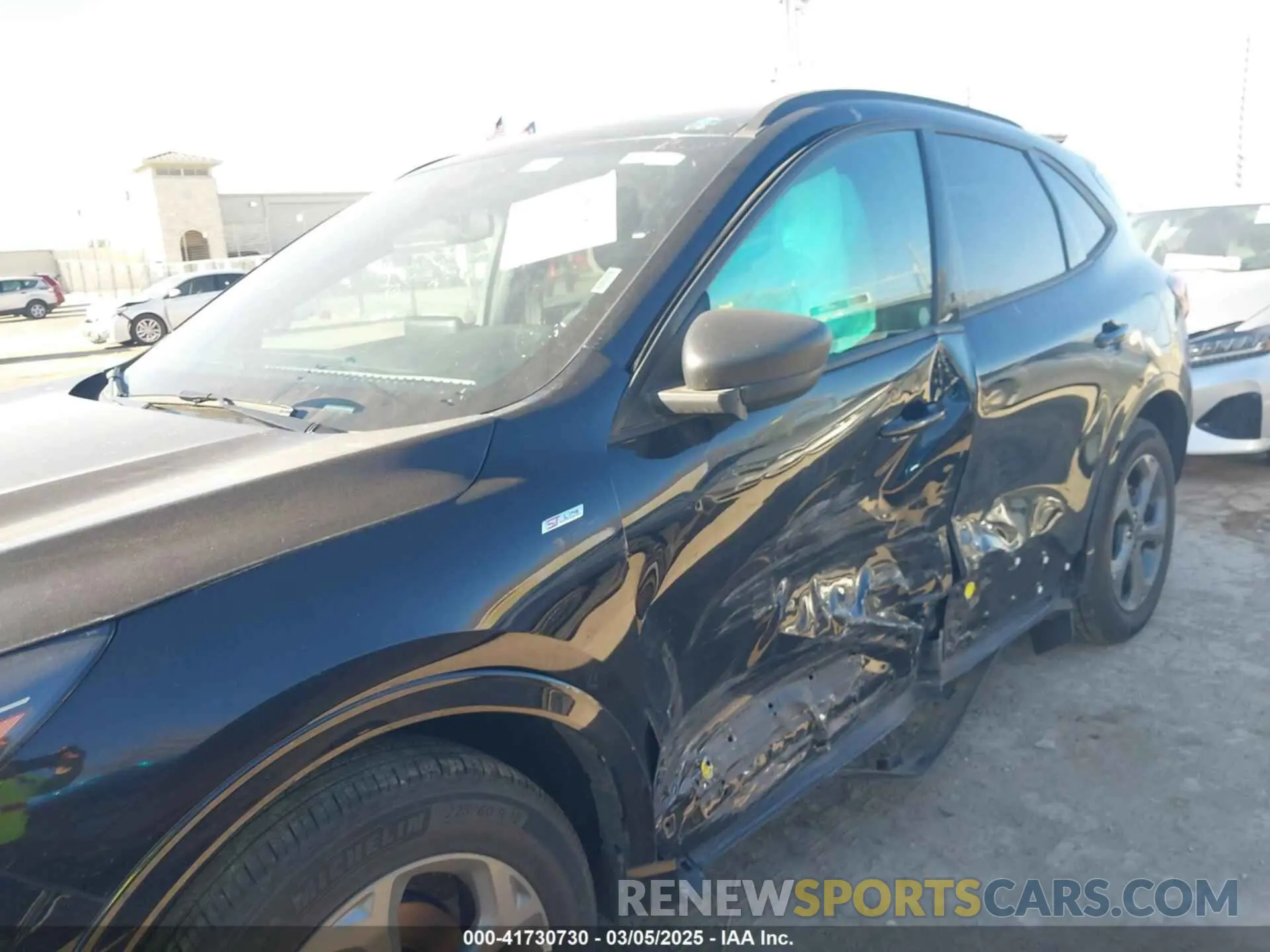 6 fotografías del automóvil dañado 1FMCU9MNXRUA26666 FORD ESCAPE 2024