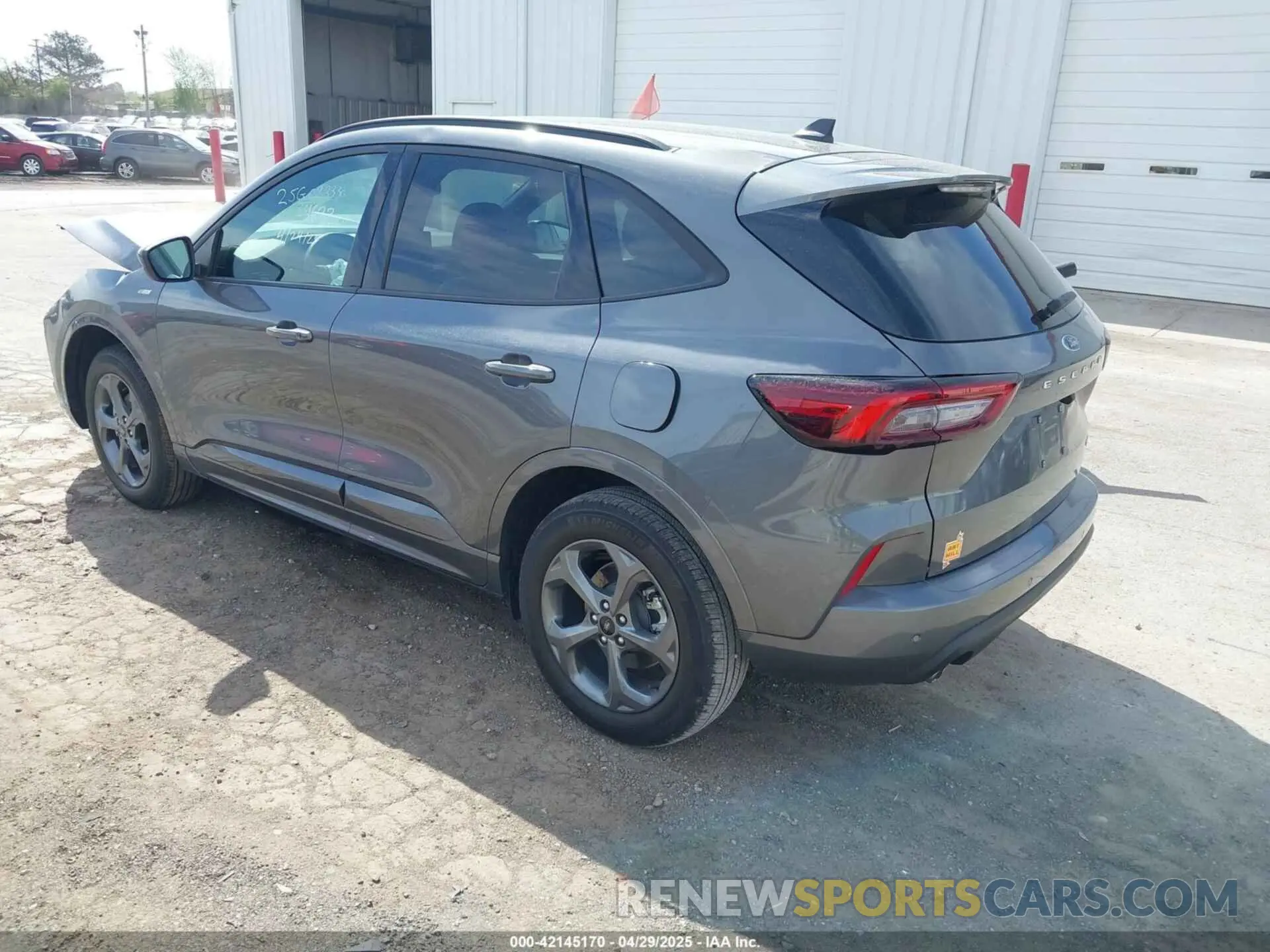 3 fotografías del automóvil dañado 1FMCU9NA9RUB60676 FORD ESCAPE 2024
