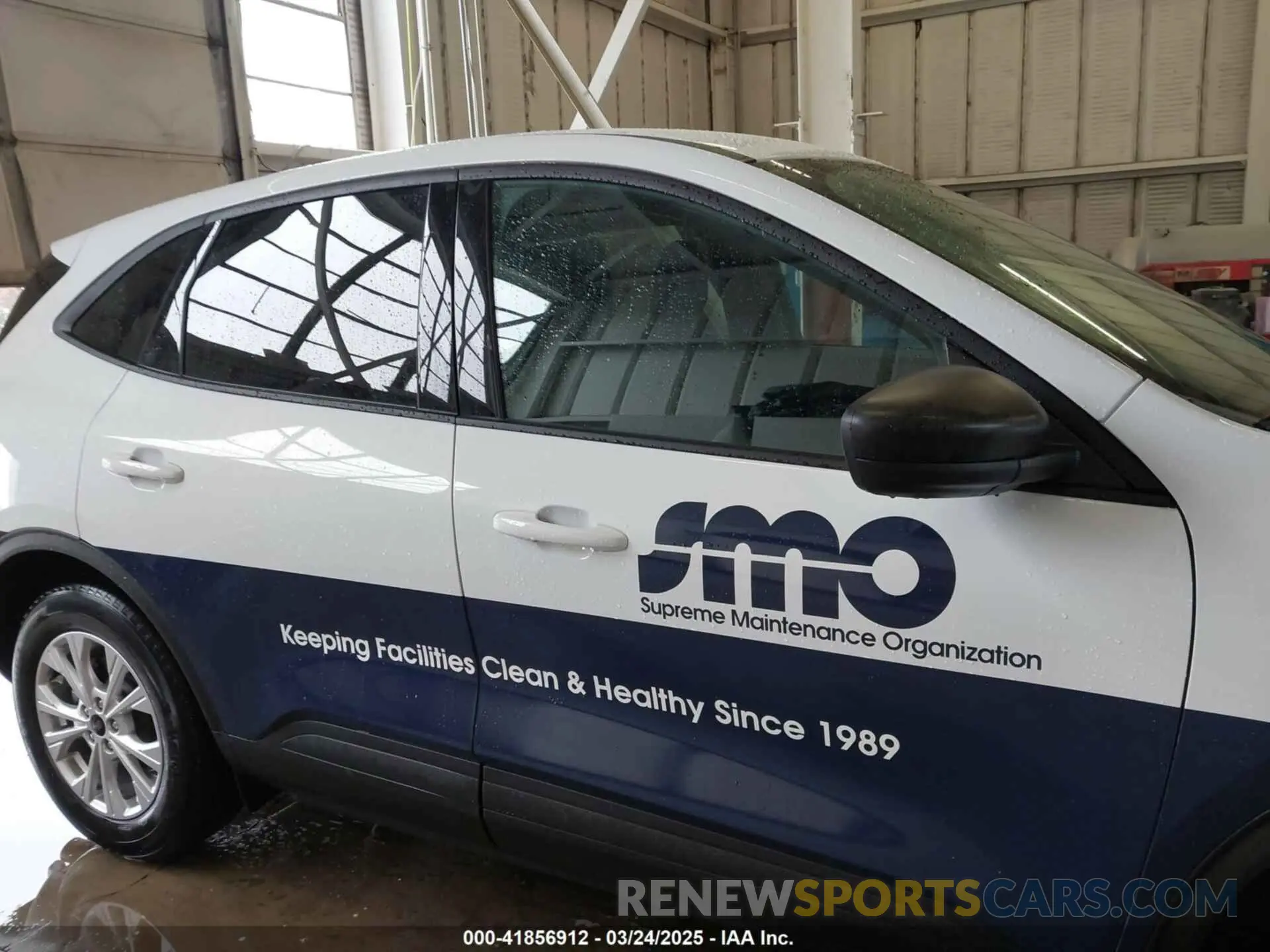 13 fotografías del automóvil dañado 1FMCU0GN7SUA01558 FORD ESCAPE 2025