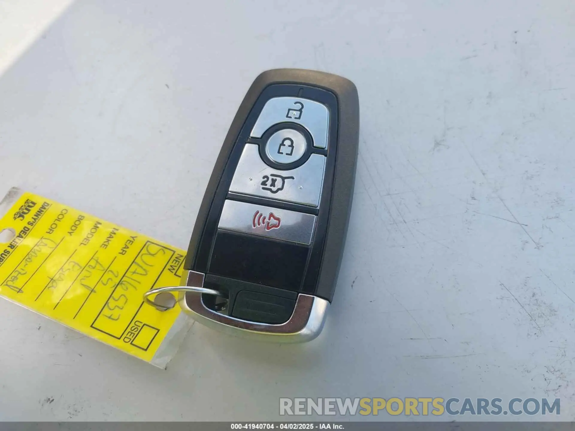 11 fotografías del automóvil dañado 1FMCU0GN8SUA16537 FORD ESCAPE 2025