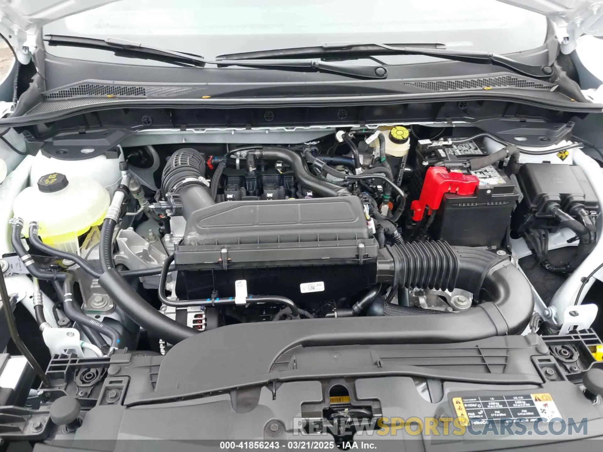 10 fotografías del automóvil dañado 1FMCU9GN2SUA84546 FORD ESCAPE 2025