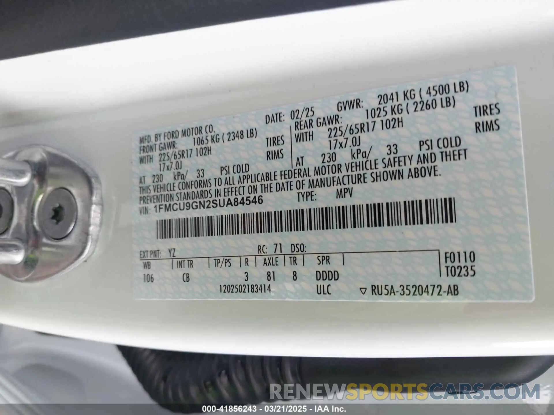 9 fotografías del automóvil dañado 1FMCU9GN2SUA84546 FORD ESCAPE 2025