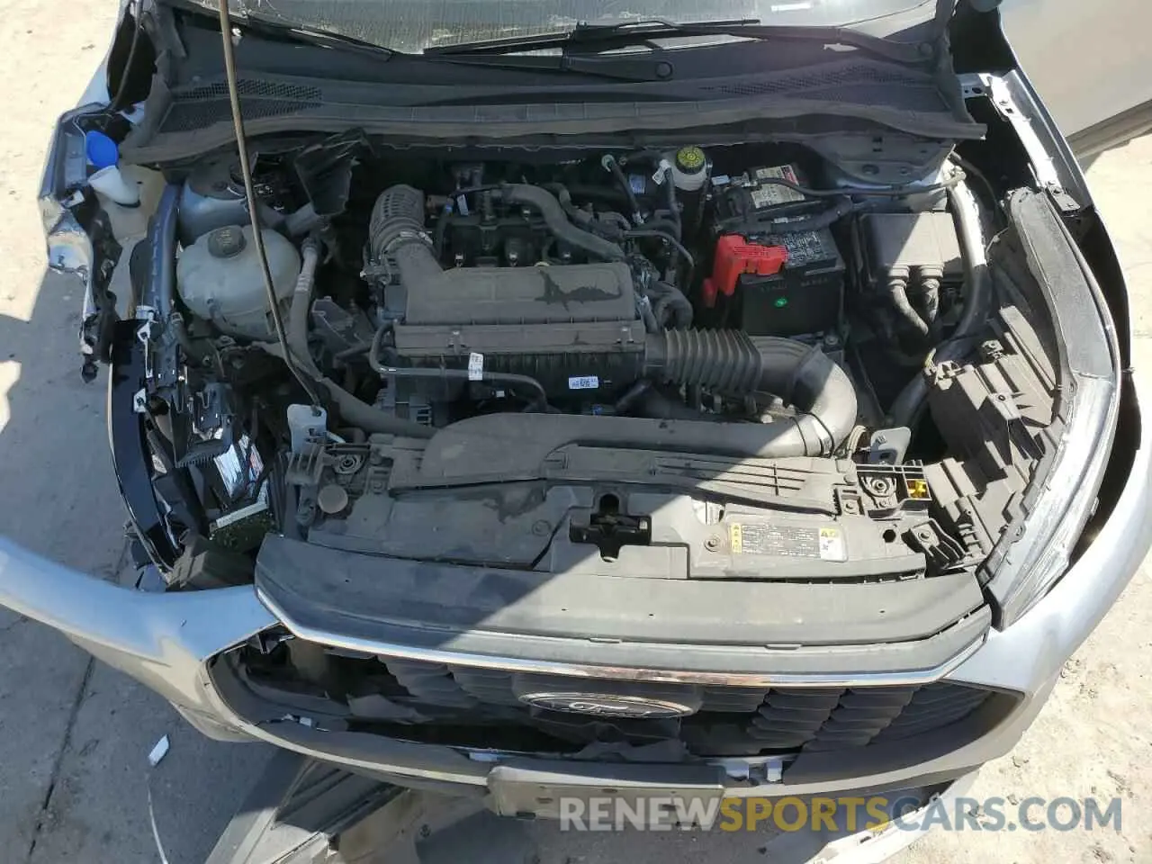 12 fotografías del automóvil dañado 1FMCU0GN2PUA04312 FORD ESCAPE ACT 2023
