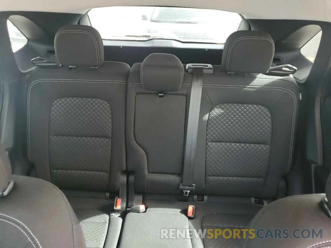 10 fotografías del automóvil dañado 1FMCU0GN2PUB08024 FORD ESCAPE ACT 2023