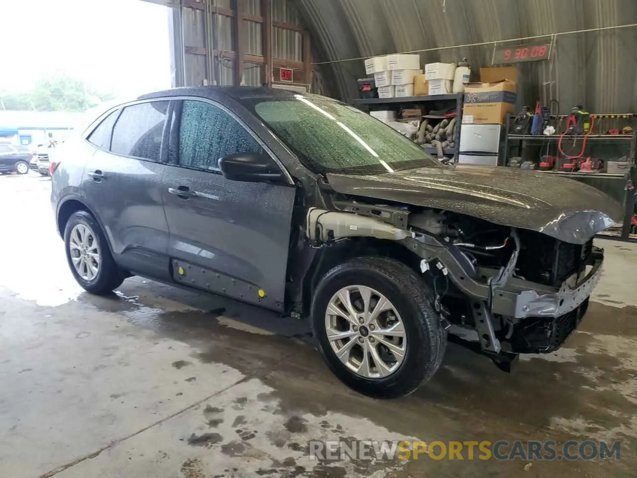 4 fotografías del automóvil dañado 1FMCU0GN3PUA25556 FORD ESCAPE ACT 2023