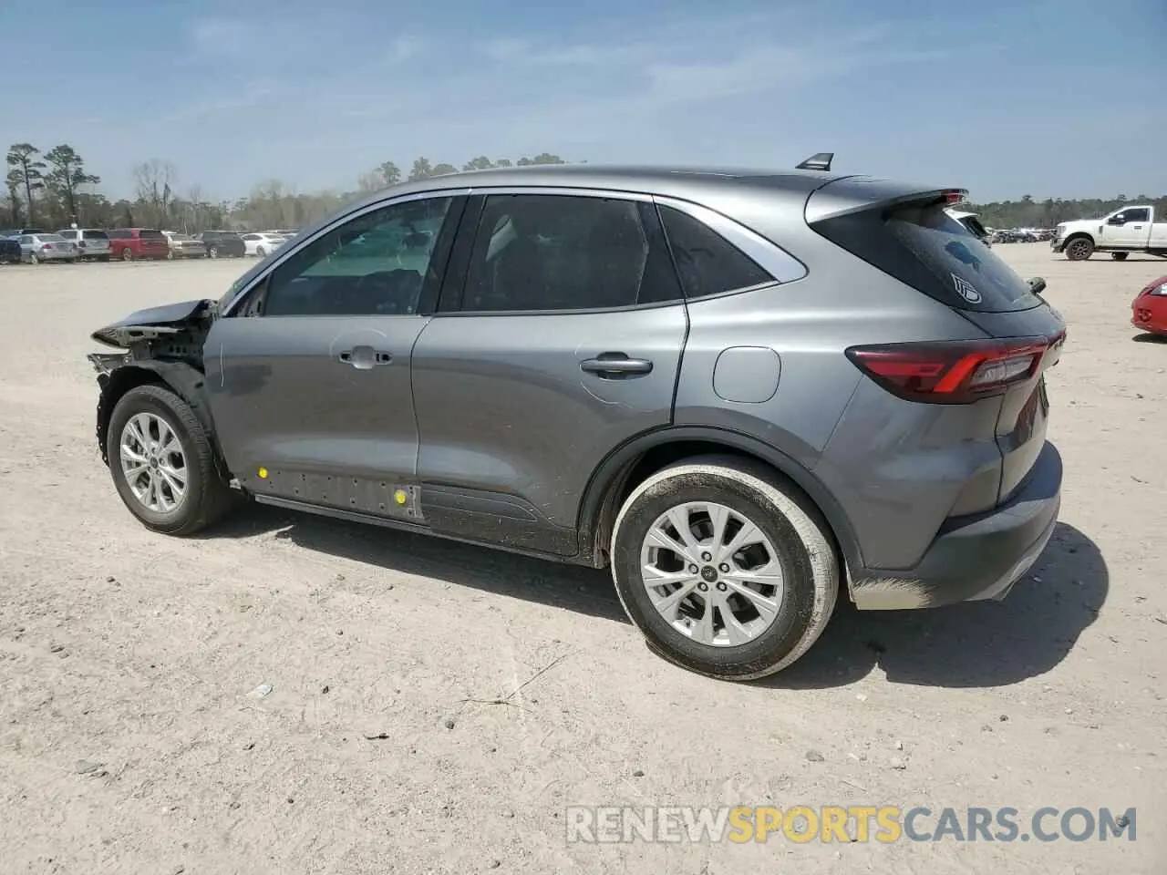 2 fotografías del automóvil dañado 1FMCU0GN5PUA85094 FORD ESCAPE ACT 2023