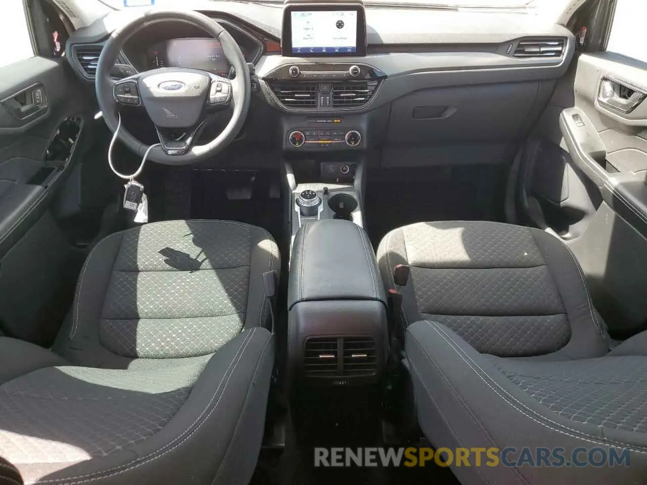 8 fotografías del automóvil dañado 1FMCU0GN5PUA85094 FORD ESCAPE ACT 2023