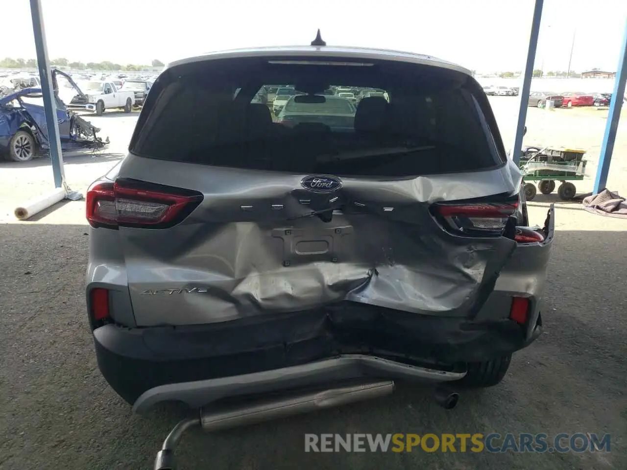 6 fotografías del automóvil dañado 1FMCU0GN8PUA54289 FORD ESCAPE ACT 2023