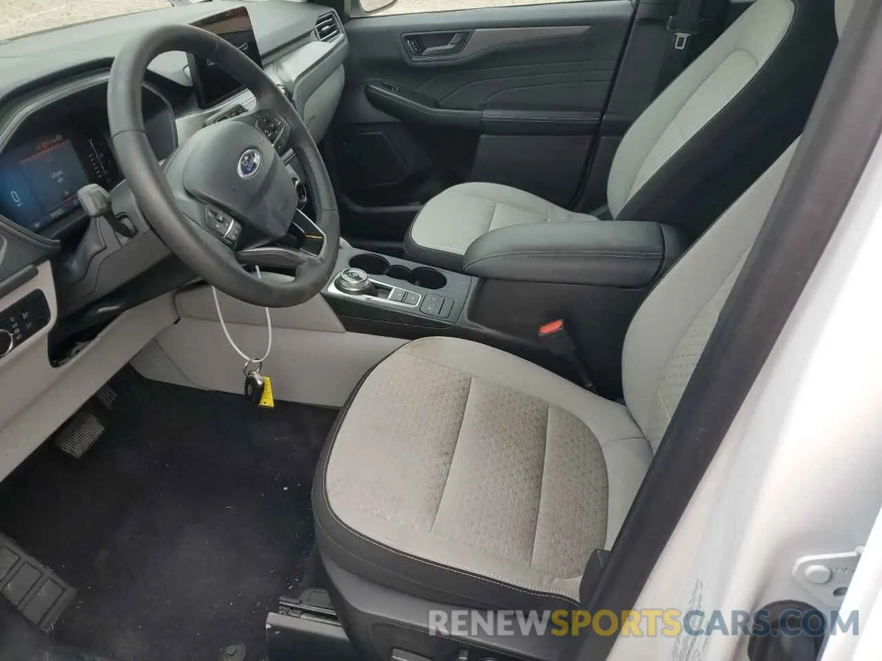 7 fotografías del automóvil dañado 1FMCU0GN9PUB15004 FORD ESCAPE ACT 2023