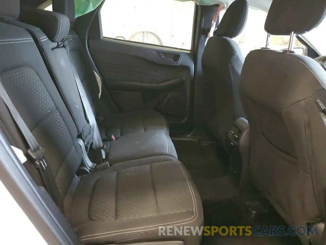 11 fotografías del automóvil dañado 1FMCU9GN2PUA33846 FORD ESCAPE ACT 2023
