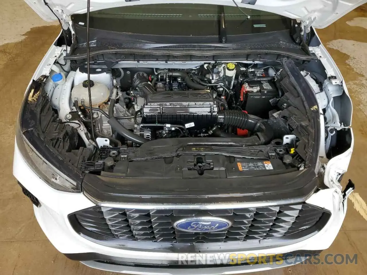 12 fotografías del automóvil dañado 1FMCU9GN2PUA33846 FORD ESCAPE ACT 2023