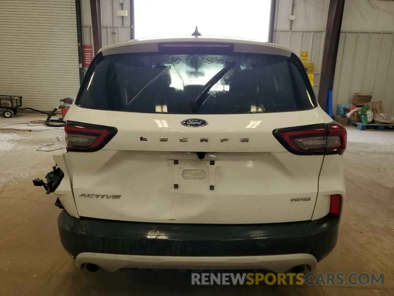 6 fotografías del automóvil dañado 1FMCU9GN2PUA33846 FORD ESCAPE ACT 2023