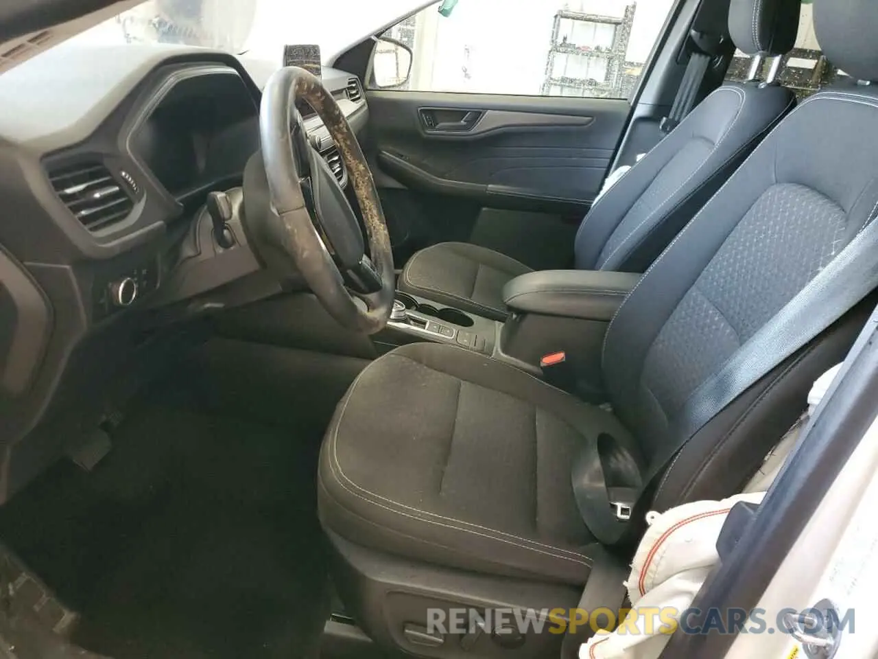 7 fotografías del automóvil dañado 1FMCU9GN2PUA33846 FORD ESCAPE ACT 2023
