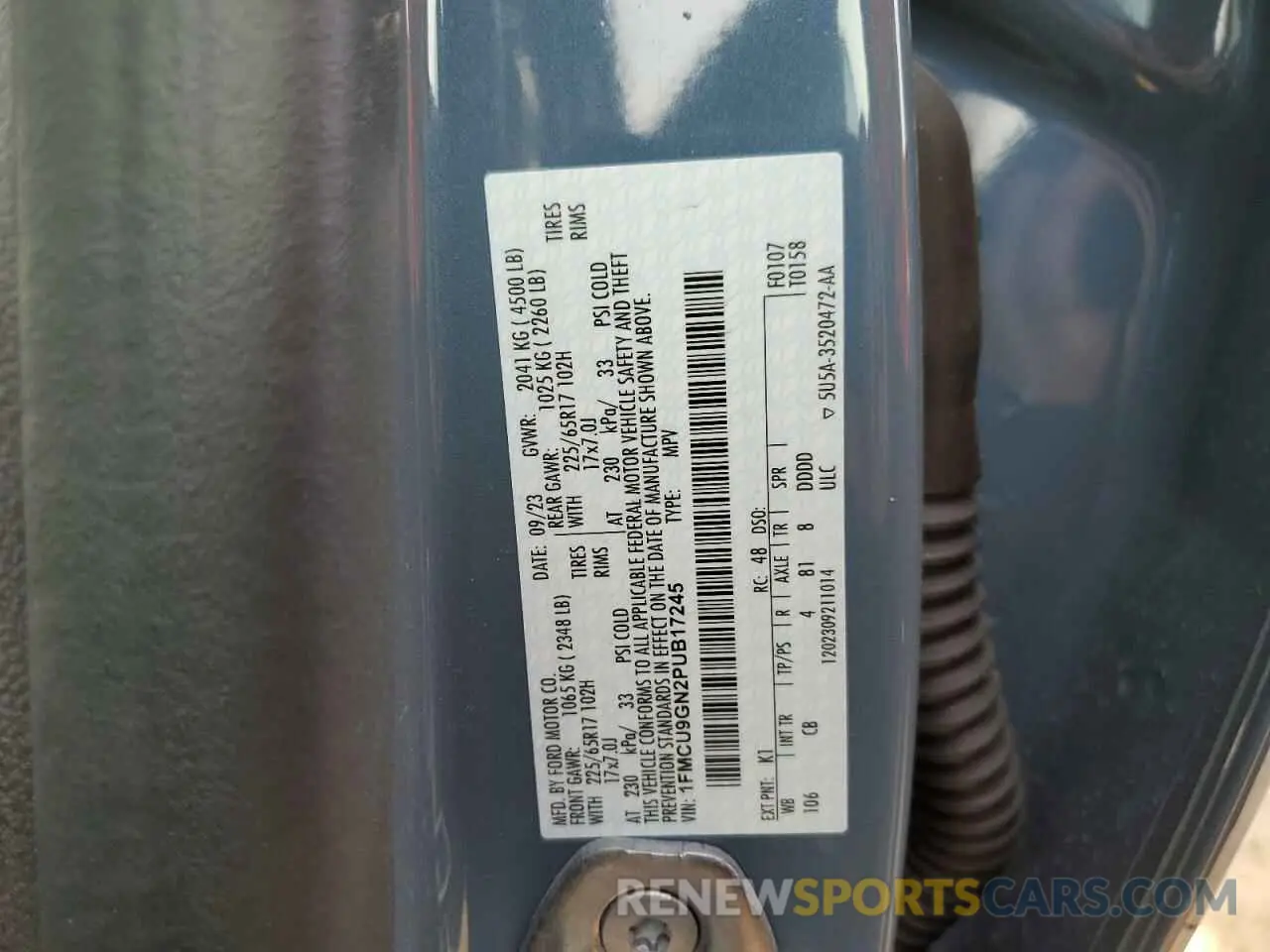 14 fotografías del automóvil dañado 1FMCU9GN2PUB17245 FORD ESCAPE ACT 2023