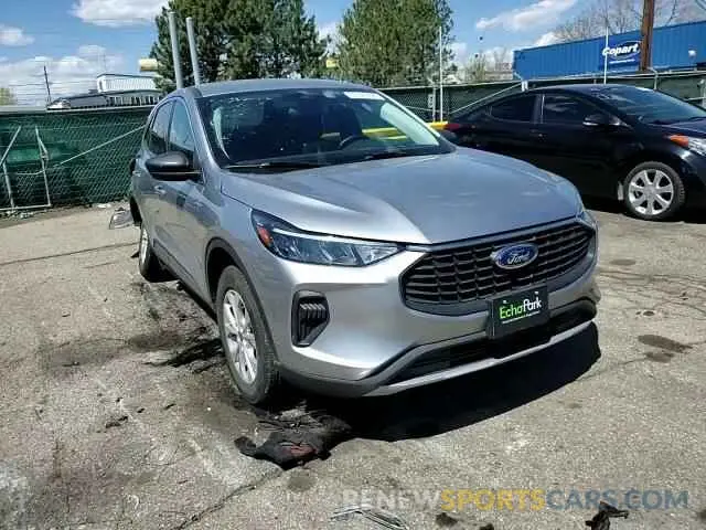 12 fotografías del automóvil dañado 1FMCU9GN3PUA01097 FORD ESCAPE ACT 2023