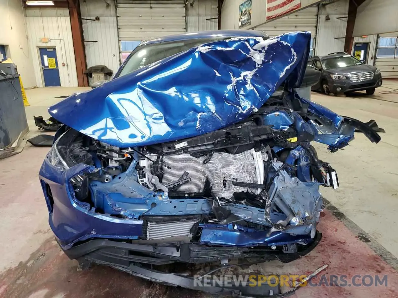 5 fotografías del automóvil dañado 1FMCU9GN3PUB40646 FORD ESCAPE ACT 2023