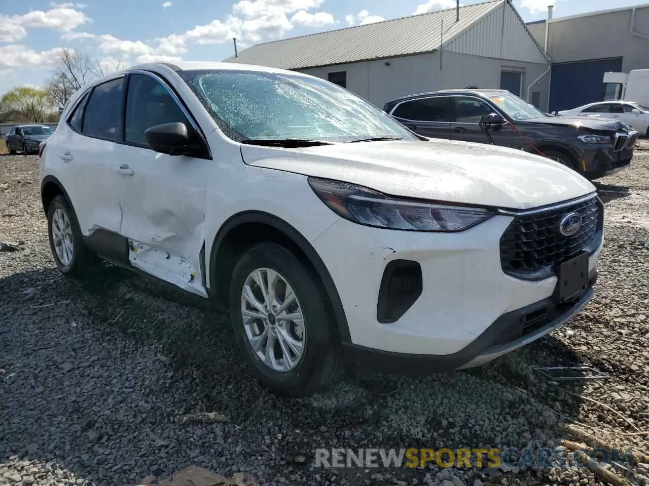 4 fotografías del automóvil dañado 1FMCU9GN7PUA53378 FORD ESCAPE ACT 2023