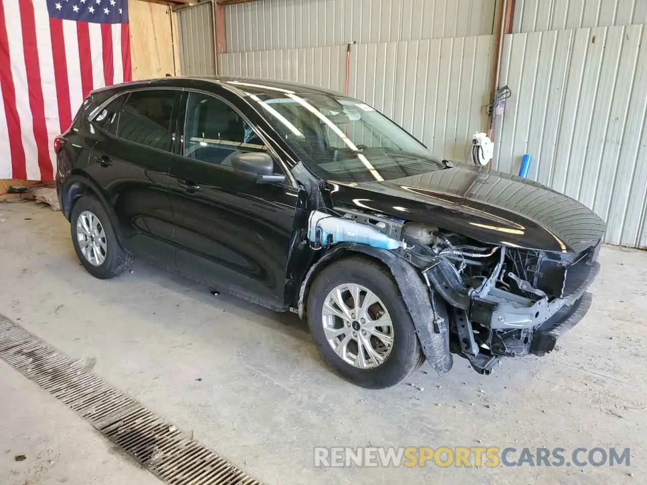 4 fotografías del automóvil dañado 1FMCU9GN7PUA63778 FORD ESCAPE ACT 2023
