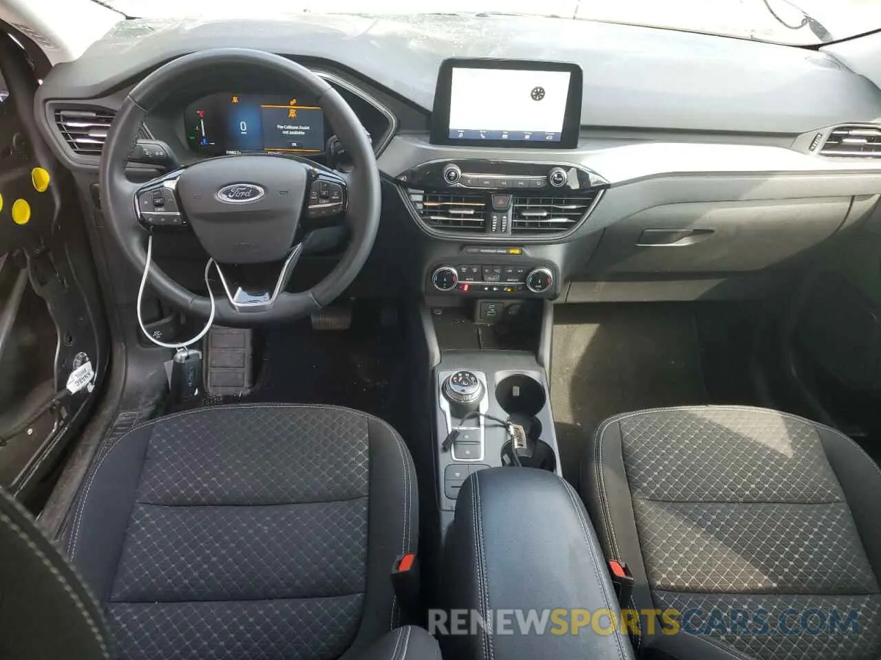 8 fotografías del automóvil dañado 1FMCU9GN9PUA33889 FORD ESCAPE ACT 2023