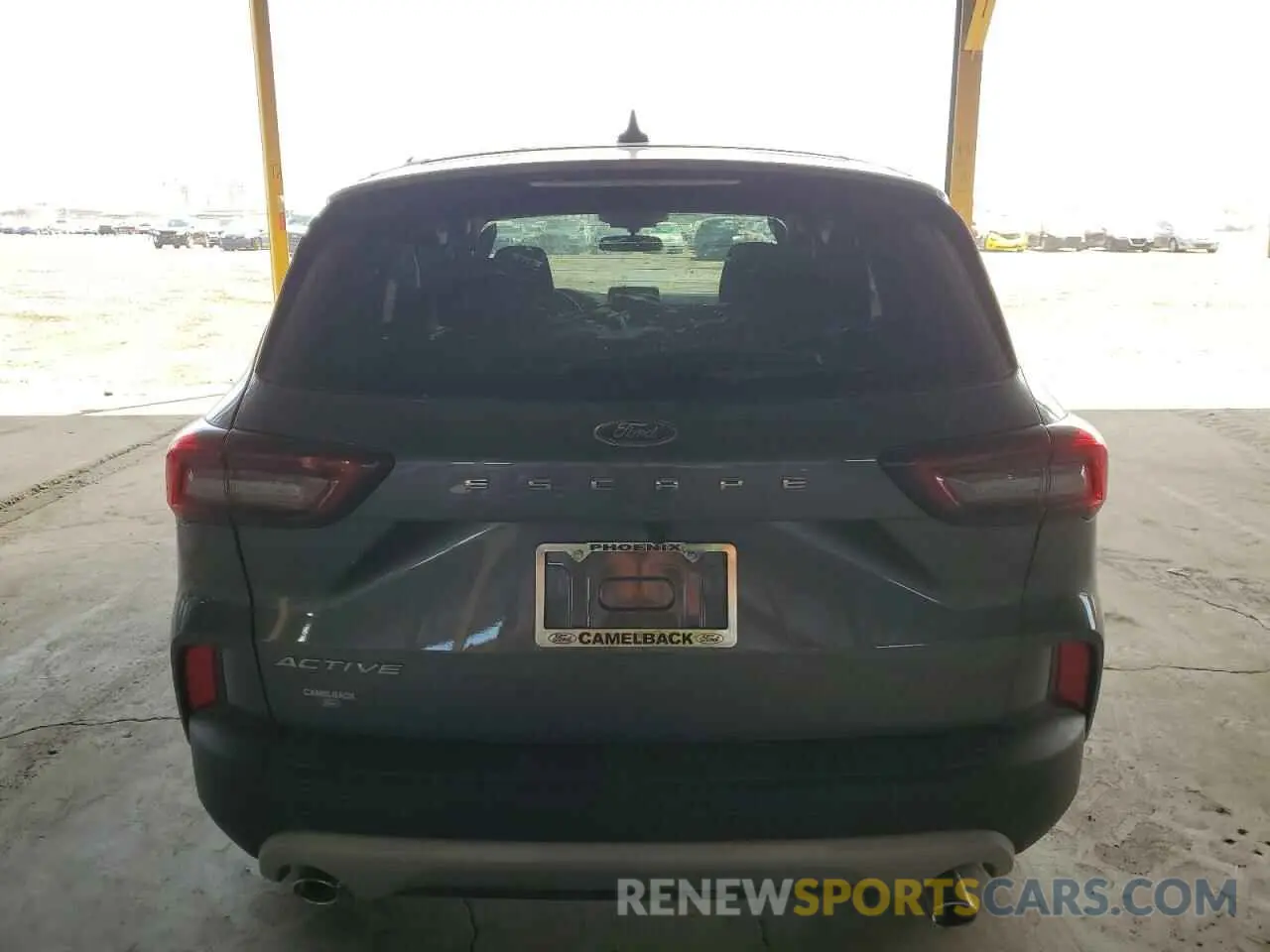 6 fotografías del automóvil dañado 1FMCU0GN0RUB24161 FORD ESCAPE ACT 2024