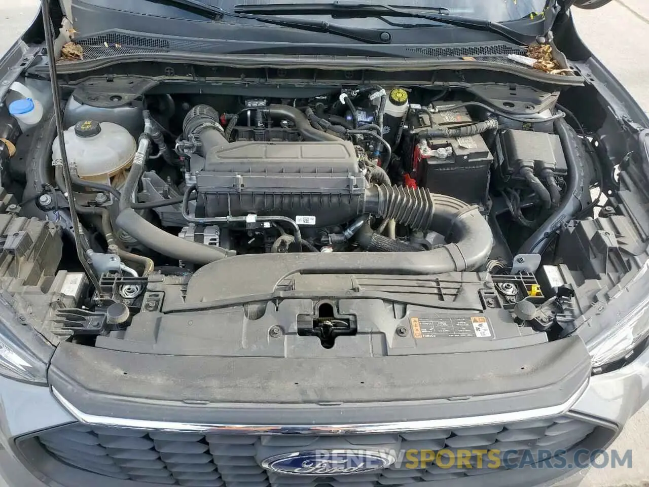 11 fotografías del automóvil dañado 1FMCU0GN2RUA19704 FORD ESCAPE ACT 2024