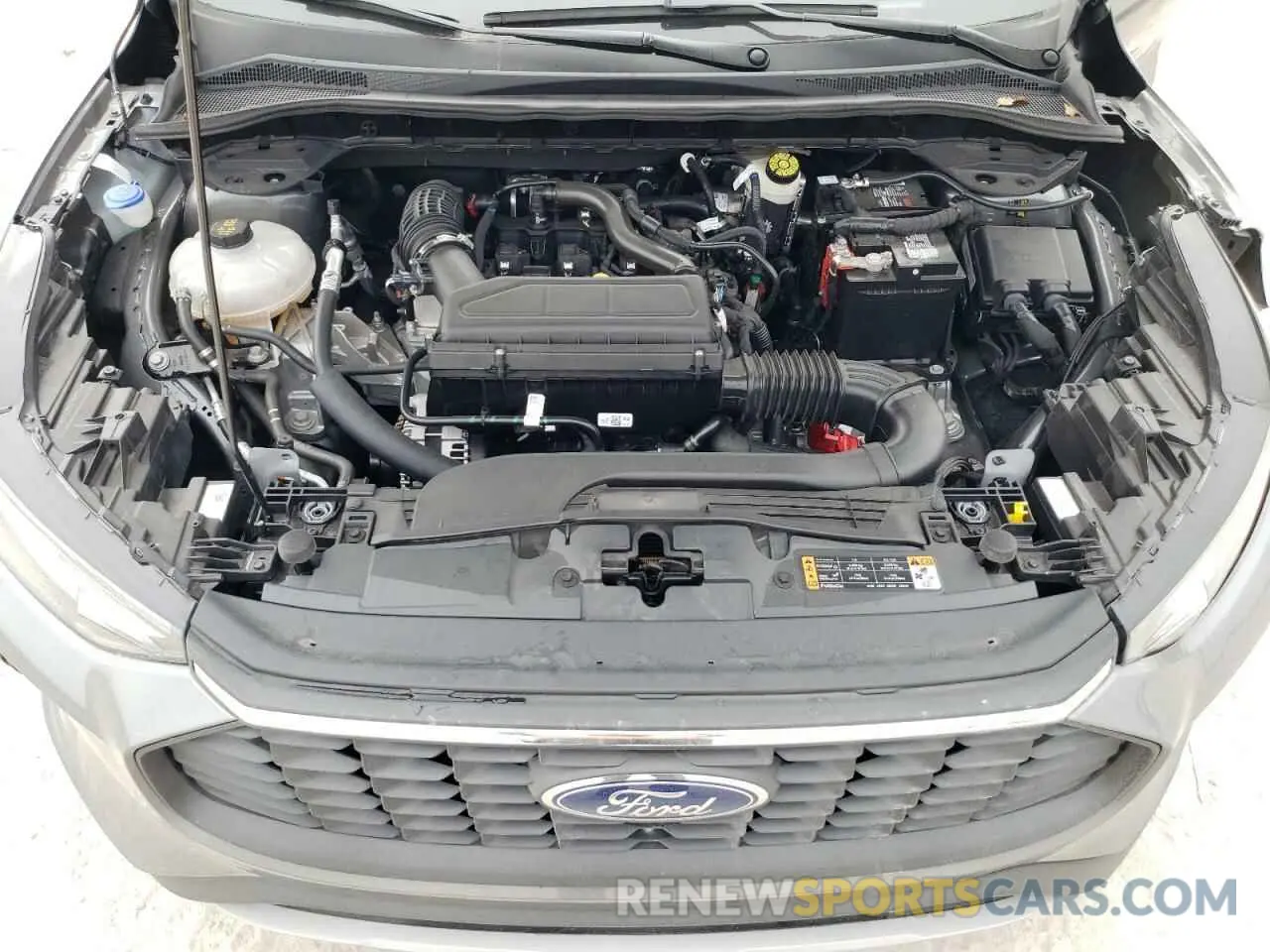 12 fotografías del automóvil dañado 1FMCU0GN3RUA81578 FORD ESCAPE ACT 2024