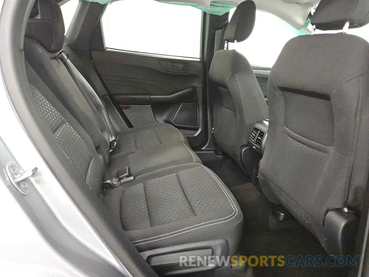 11 fotografías del automóvil dañado 1FMCU0GN4RUA72856 FORD ESCAPE ACT 2024