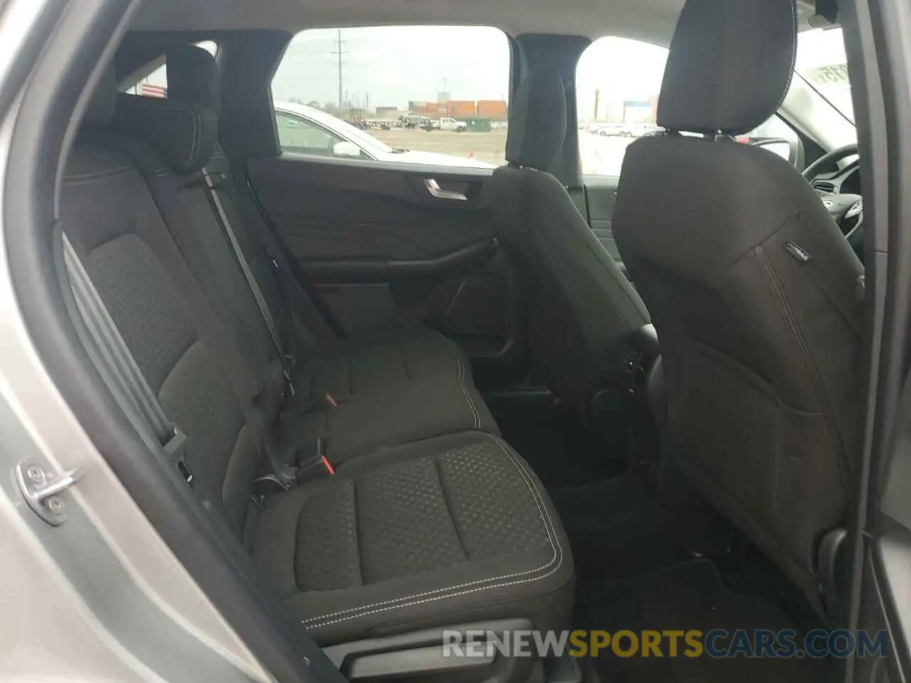 11 fotografías del automóvil dañado 1FMCU0GN5RUA40532 FORD ESCAPE ACT 2024