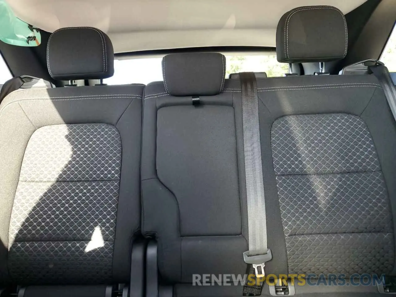 10 fotografías del automóvil dañado 1FMCU0GN5RUA47500 FORD ESCAPE ACT 2024
