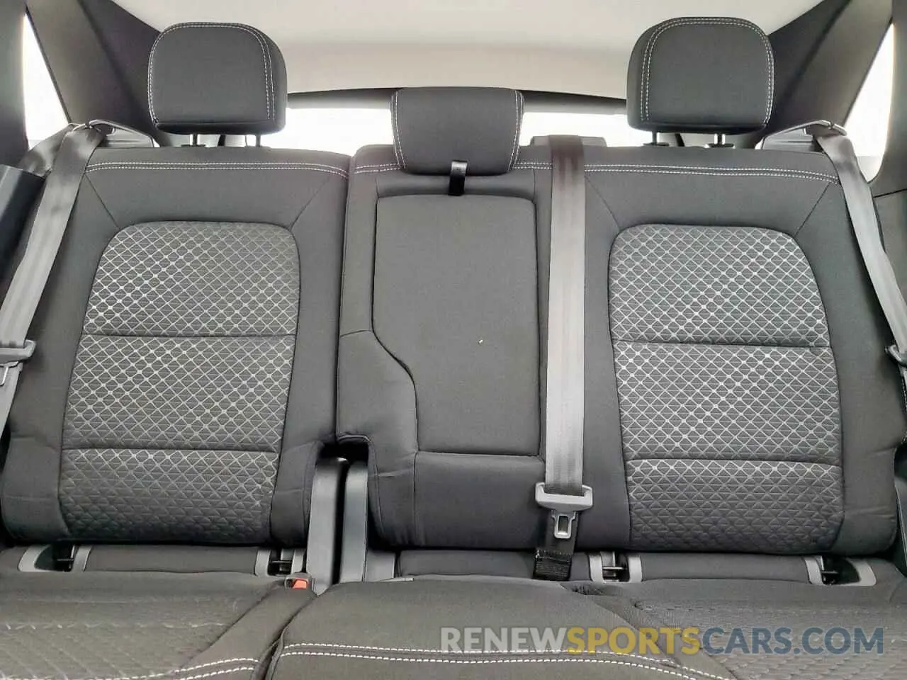 10 fotografías del automóvil dañado 1FMCU0GN5RUA97717 FORD ESCAPE ACT 2024