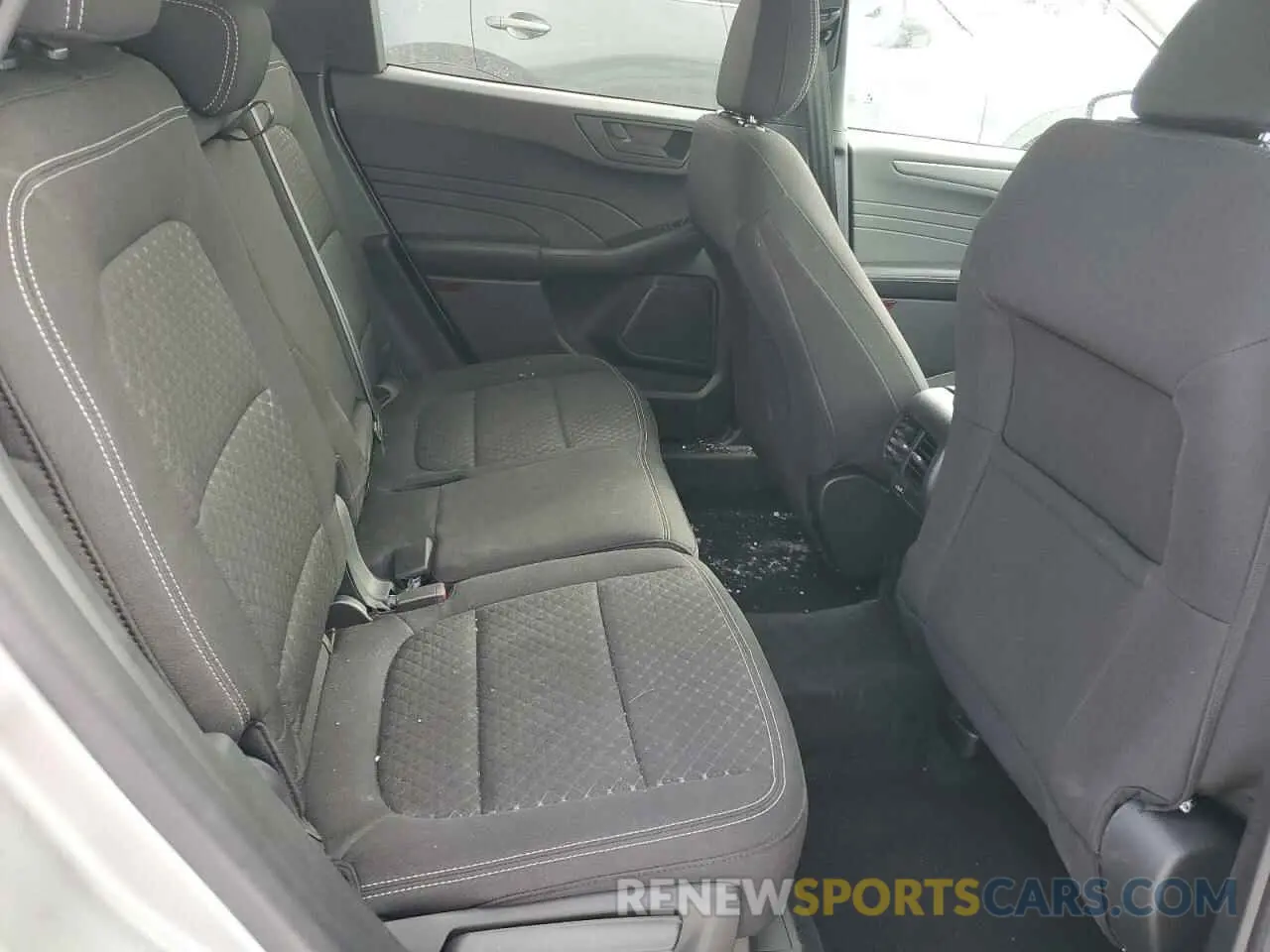 11 fotografías del automóvil dañado 1FMCU0GN6RUA09662 FORD ESCAPE ACT 2024