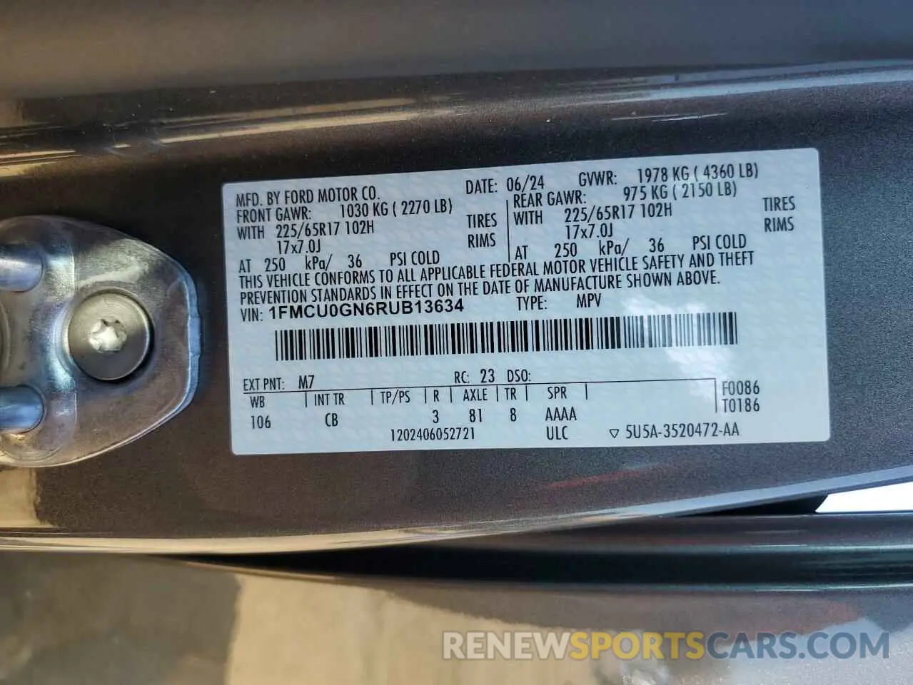 14 fotografías del automóvil dañado 1FMCU0GN6RUB13634 FORD ESCAPE ACT 2024