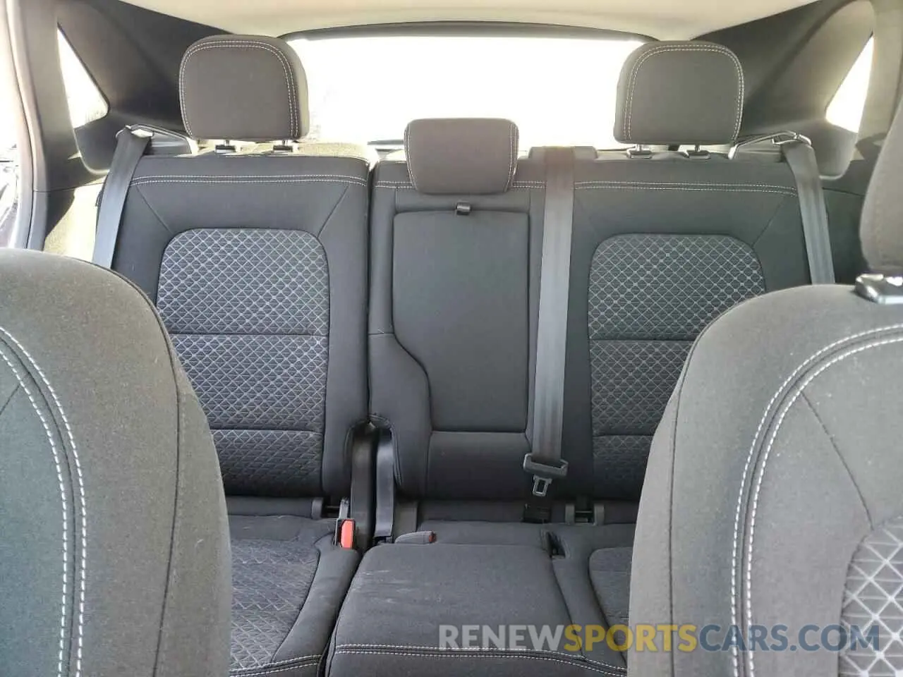 10 fotografías del automóvil dañado 1FMCU0GN8RUB05471 FORD ESCAPE ACT 2024