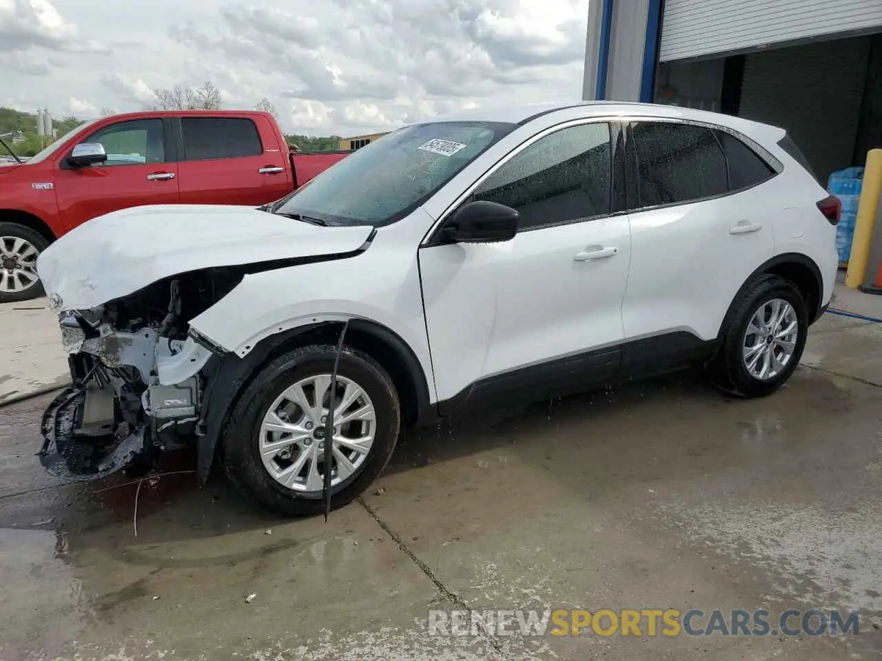 1 fotografías del automóvil dañado 1FMCU0GNXRUB57894 FORD ESCAPE ACT 2024