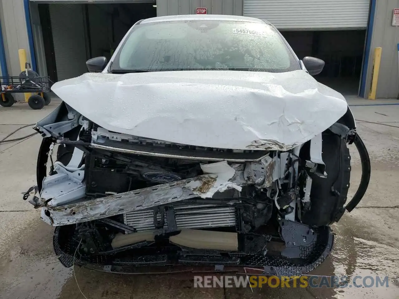 5 fotografías del automóvil dañado 1FMCU0GNXRUB57894 FORD ESCAPE ACT 2024