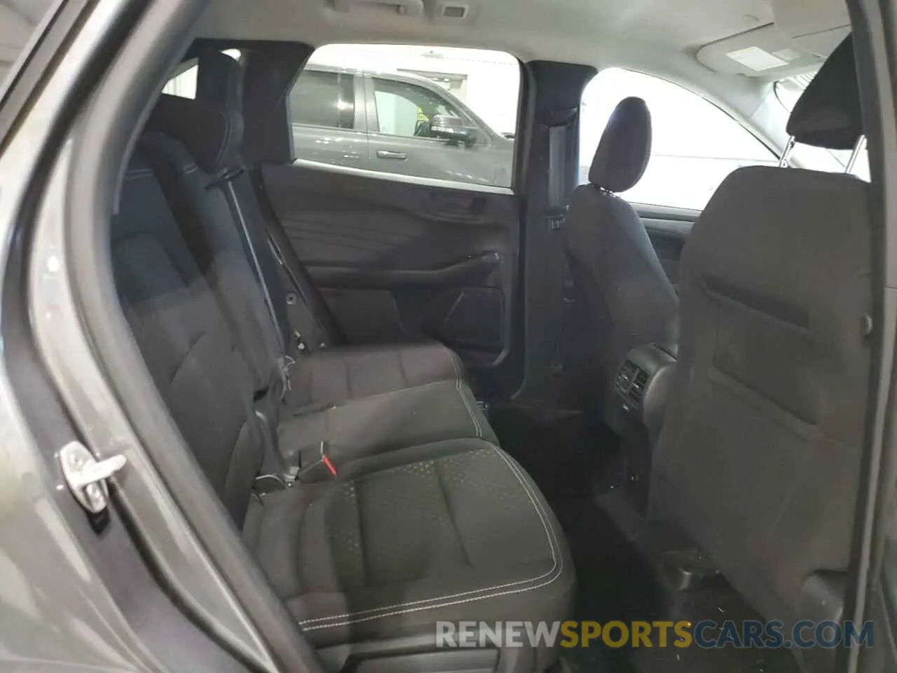 11 fotografías del automóvil dañado 1FMCU9GN3RUA50271 FORD ESCAPE ACT 2024
