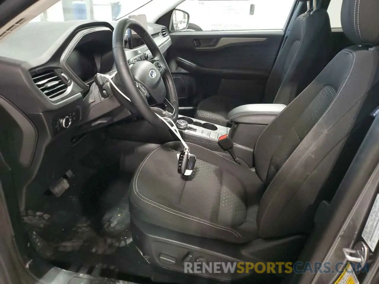 7 fotografías del automóvil dañado 1FMCU9GN3RUA50271 FORD ESCAPE ACT 2024