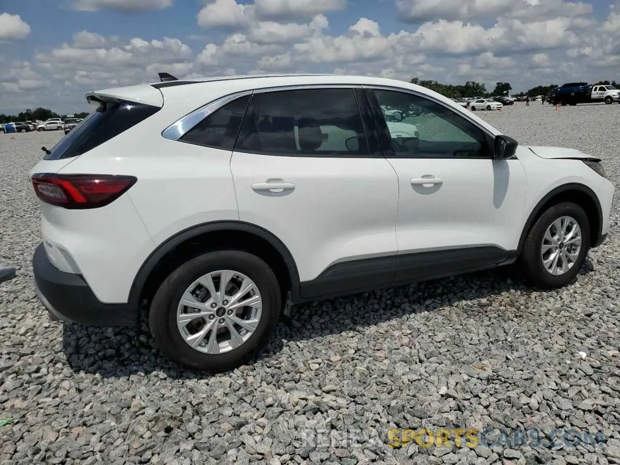 3 fotografías del automóvil dañado 1FMCU9GN3RUA99258 FORD ESCAPE ACT 2024