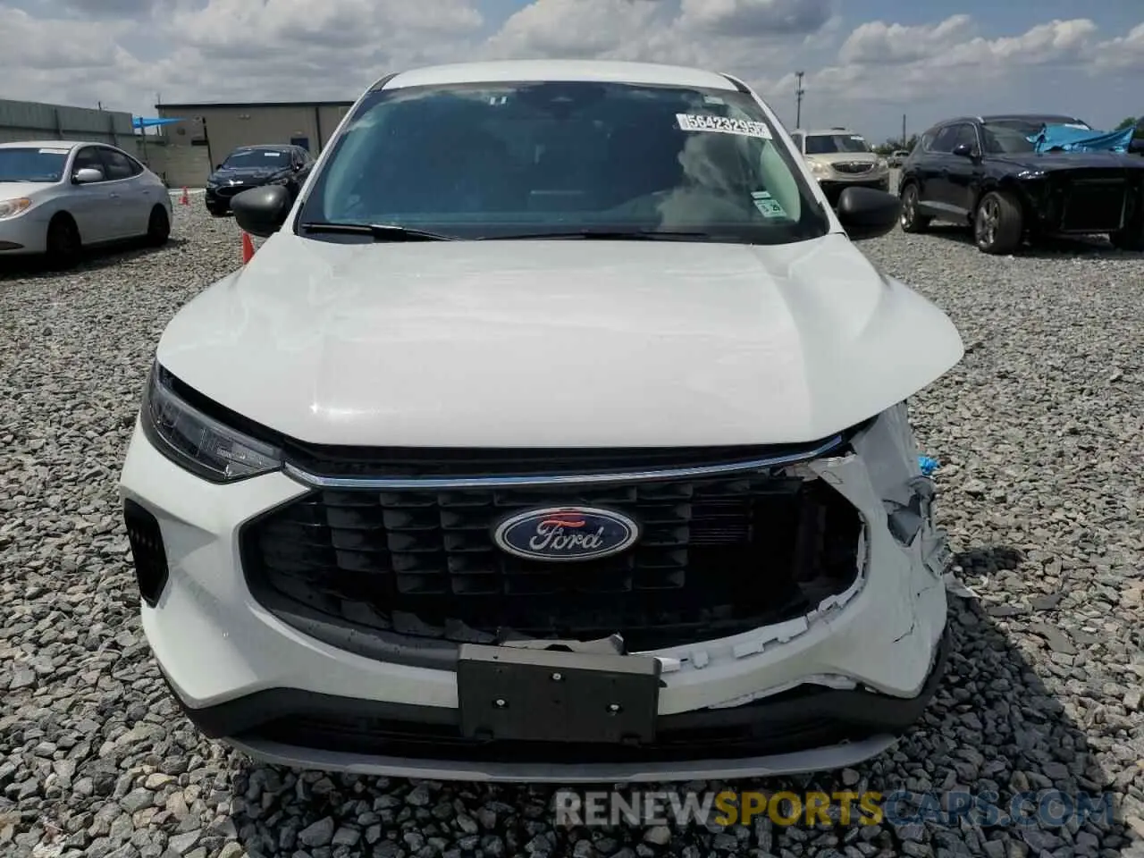 5 fotografías del automóvil dañado 1FMCU9GN3RUA99258 FORD ESCAPE ACT 2024