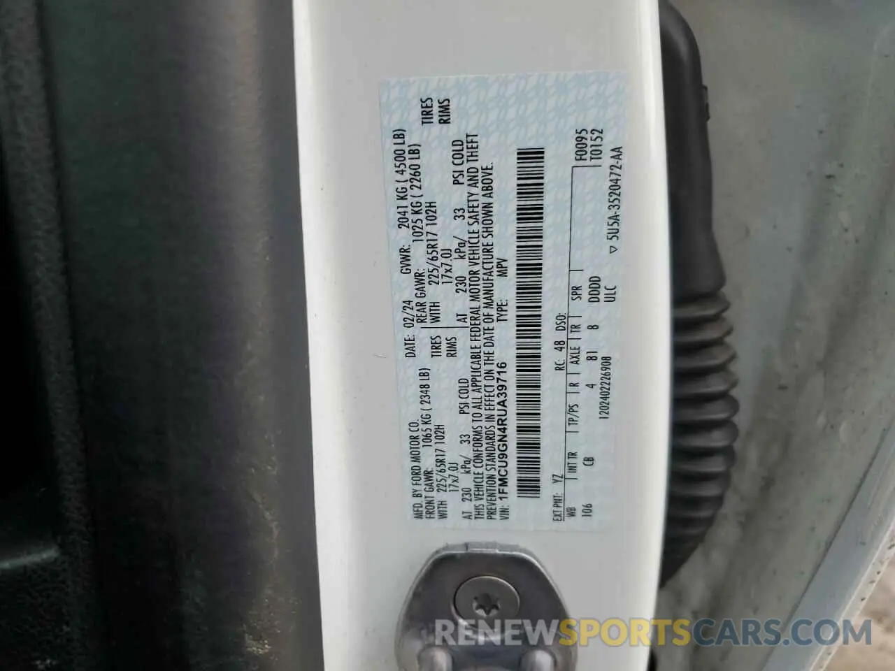 13 fotografías del automóvil dañado 1FMCU9GN4RUA39716 FORD ESCAPE ACT 2024
