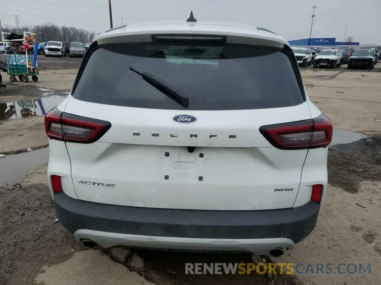 6 fotografías del automóvil dañado 1FMCU9GN4RUA39716 FORD ESCAPE ACT 2024
